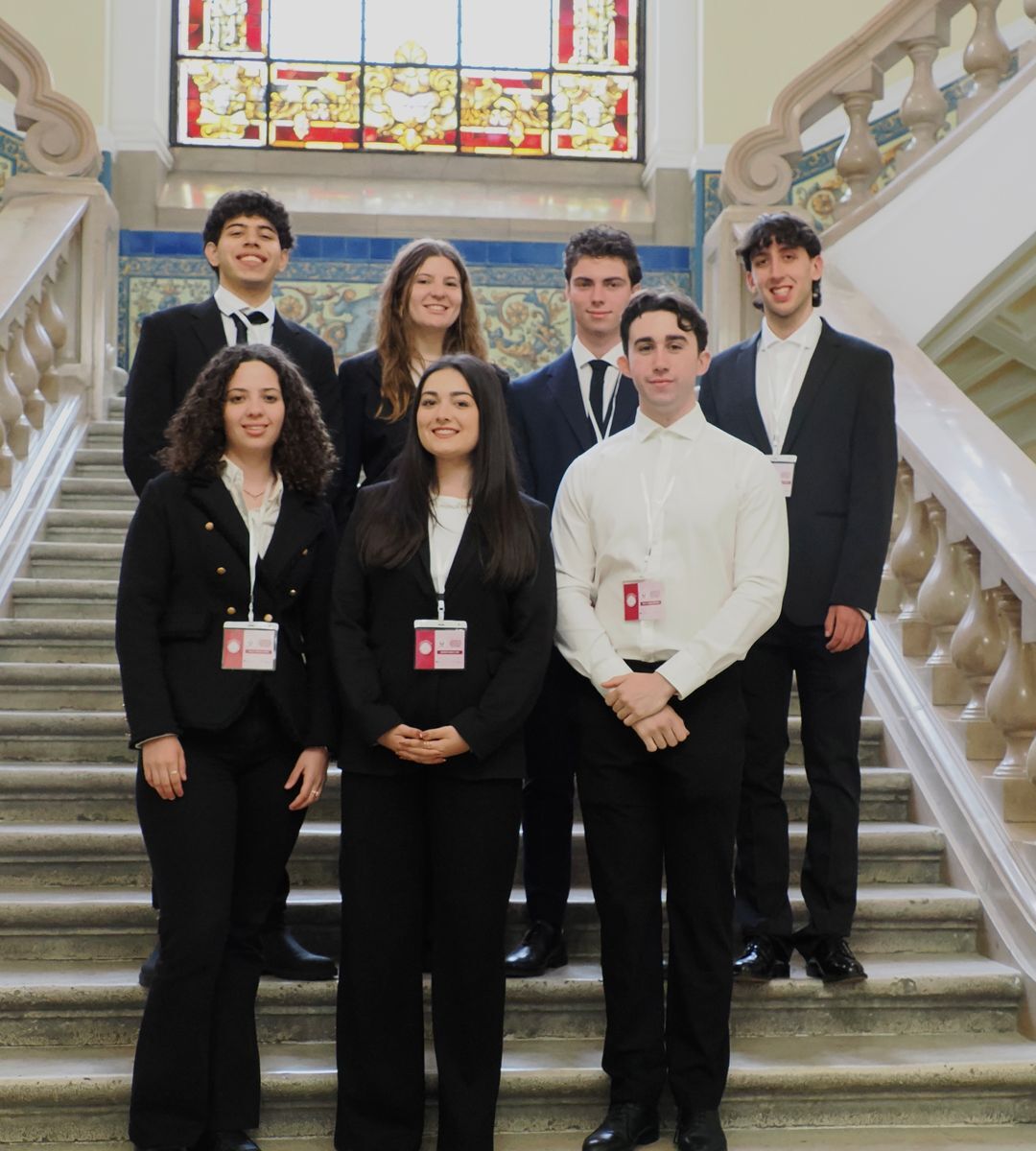 La Càtedra Trivium, en representació de la UdL, participa en la I Liga Nacional de Cortes CyL a Valladolid: “És convenient el control de la informació per a la democràcia?”